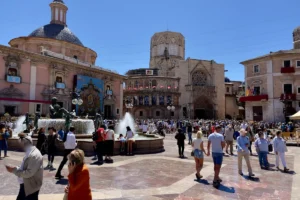 Plaza de la Virgen in the old town of Valencia
